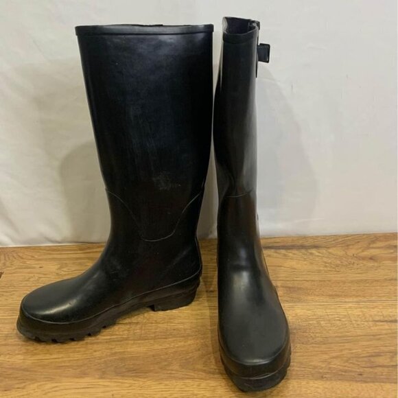 WOMANS tall black rain boots with buckle. Anti slip, waterproof. Size 8. Excelle - Picture 6 of 10